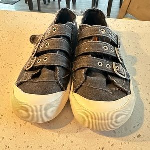 Rocket Dog Shoes, size 8